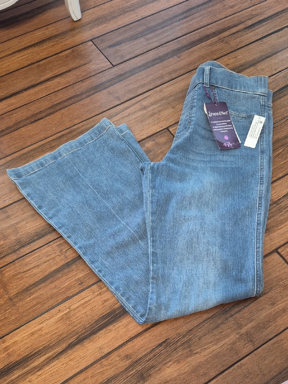 GLORIA VANDERBILT Shape Effect Pull On High-Rise Flare Jeans